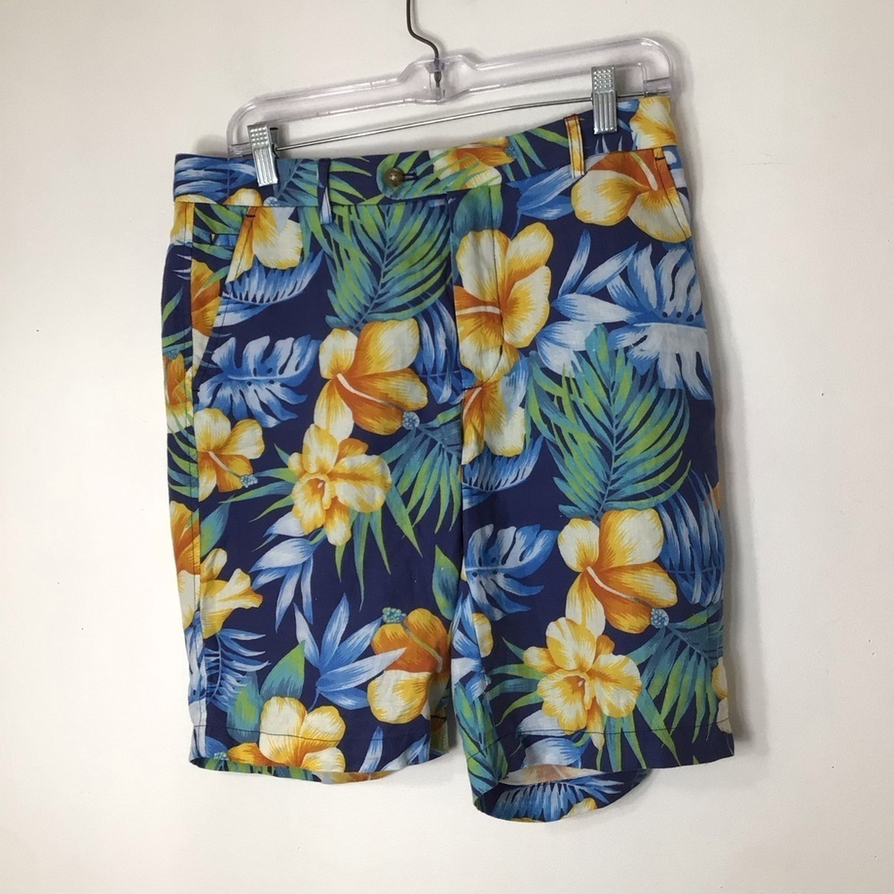 J.McLaughlin shorts women 31 floral Bermuda floral nwot cotton